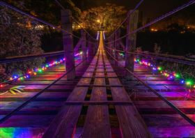 虹の吊り橋